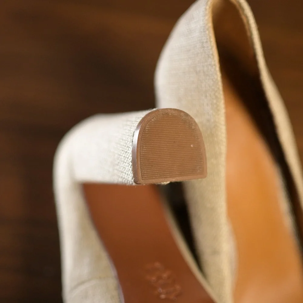 Tory Burch $325. Canvas Snakeskin Cap Toe Block Heel Pumps Beige Gold Logo 9M
